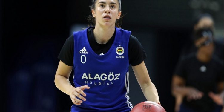 Fenerbahçe Opet'te Marija Lekovic ile yollar ayrıldı