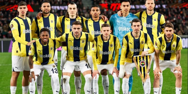 Fenerbahçe Futbol Takımı