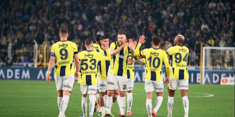Fenerbahçe Futbol Takımı