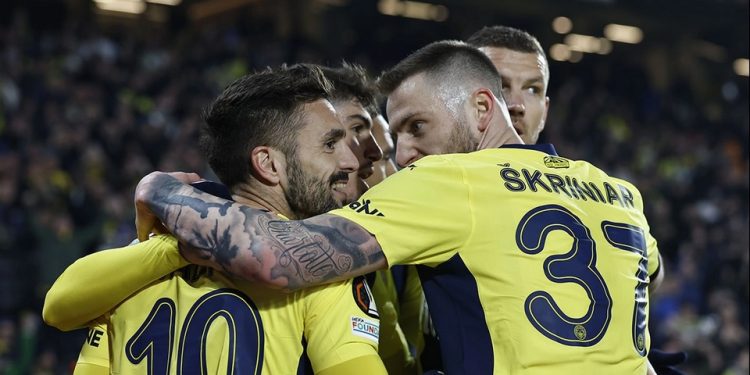 Fenerbahçe Futbol Takımı