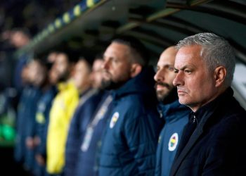 Fenerbahçe Teknik Direktörü Jose Mourinho