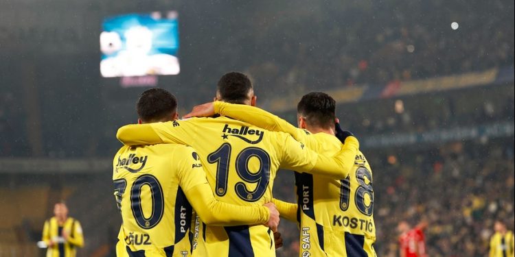 Fenerbahçe Futbol Takımı