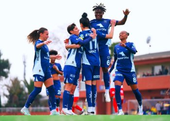 Fenerbahçe Kadın Futbol Takımı