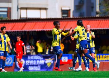 Fenerbahçe Kadın Futbol Takımı