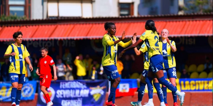 Fenerbahçe Kadın Futbol Takımı