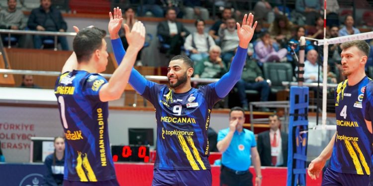 Fenerbahçe Erkek Voleybol Takımı