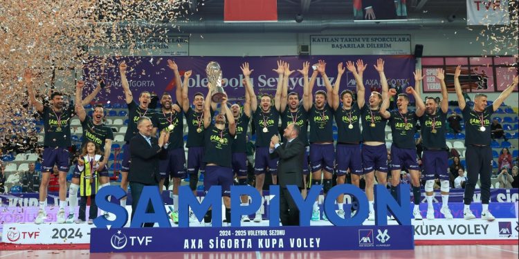 Kupa Voley Şampiyonu Fenerbahçe
