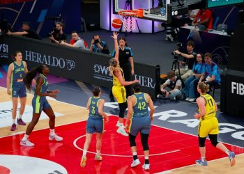 Fenerbahçe Opet - ZVVZ USK Prag