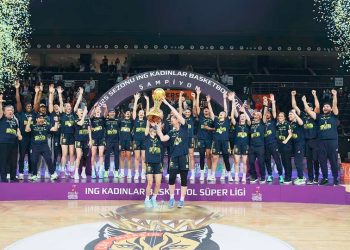 Şampiyon Fenerbahçe Opet