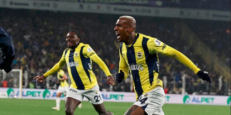 Fenerbahçe Futbol Takımı