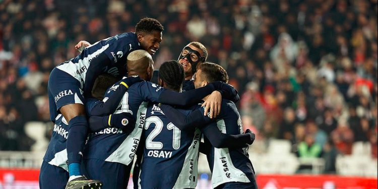 Fenerbahçe Futbol Takımı