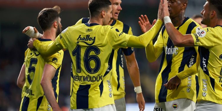 Fenerbahçe Futbol Takımı