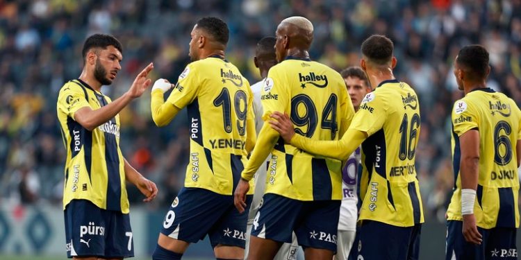 Fenerbahçe Futbol Takımı