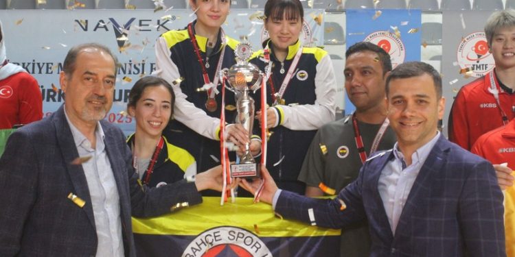 Türkiye Kupası’nda Kadın Takımımız şampiyon, Erkek Takımımız ise ikinci oldu