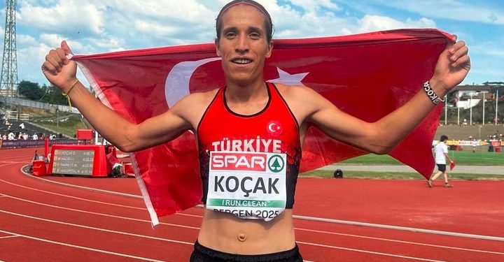Fenerbahçeli milli atlet Dilek Koçak