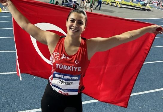 Fenerbahçeli milli atlet Esra Türkmen