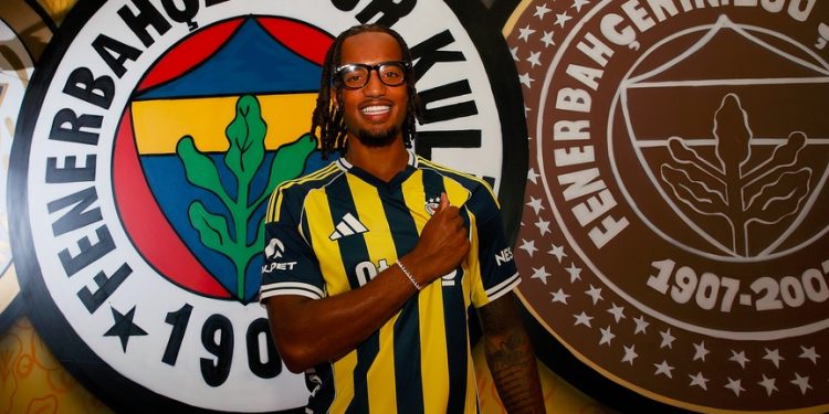 Archie Brown Fenerbahçe'de