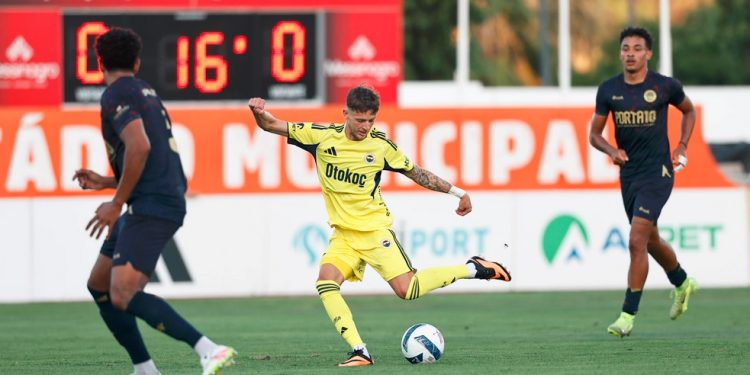 Fenerbahçe - UD Leiria