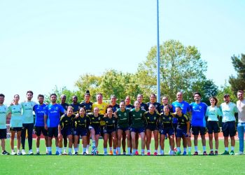 Fenerbahçe Kadın Futbol Takımı