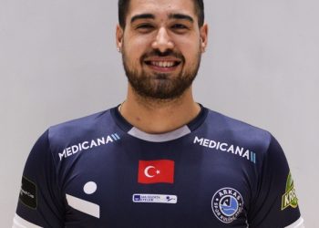 Mustafa Cengiz Fenerbahçe Medicana'da