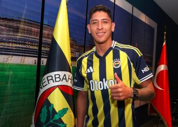 Edson Alvarez Fenerbahçe'de