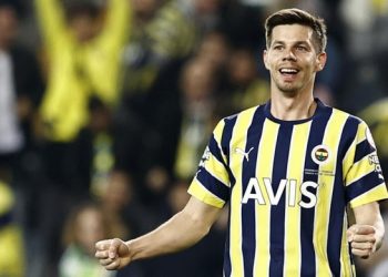 Fenerbahçe'de Miha Zajc ile yollar ayrıldı