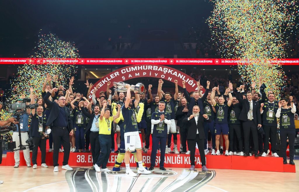 Cumhurbaşkanlığı Kupası Fenerbahçe Beko'nun