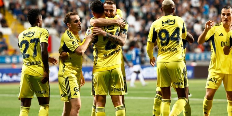 Fenerbahçe Futbol Takımı