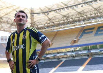 Kerem Aktürkoğlu Fenerbahçe'de