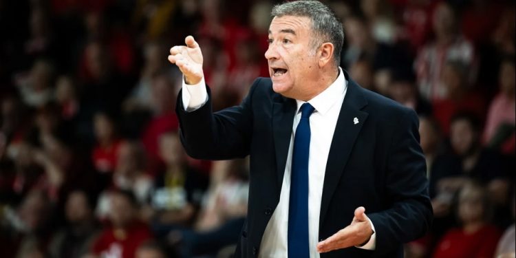 Fenerbahçe Kadın Basketbol Takımı Başantrenörü Miguel Mendez