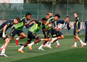 Fenerbahçe'de Samsunspor maçının hazırlıkları tamamlandı