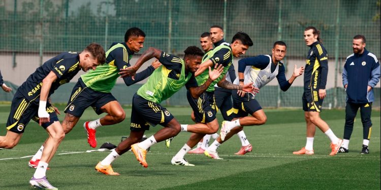 Fenerbahçe'de Samsunspor maçının hazırlıkları tamamlandı
