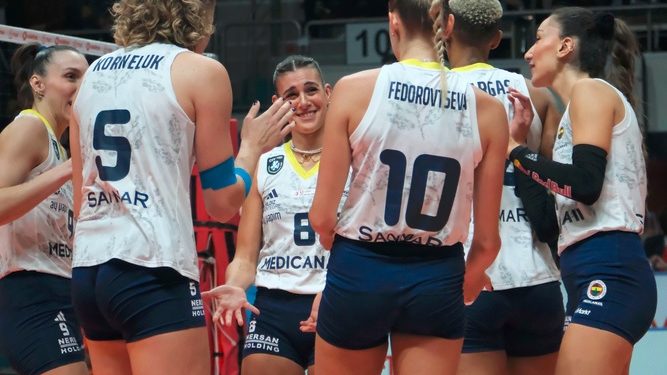 Fenerbahçe Kadın Voleybol Takımı