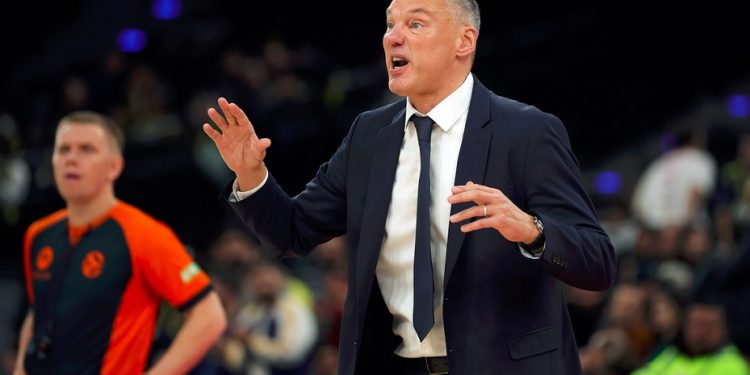 Fenerbahçe Erkek Basketbol Takımı Başantrenörü Sarunas Jasikevicius