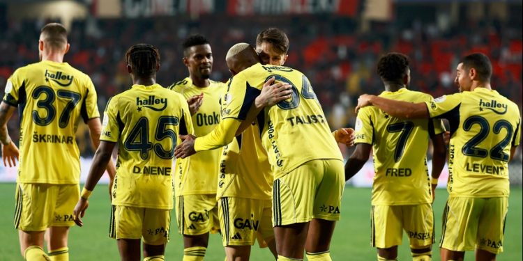 Fenerbahçe Futbol Takımı