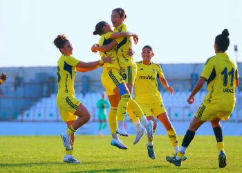 Fenerbahçe Kadın Futbol Takımı