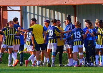 Fenerbahçe Kadın Futbol Takımı