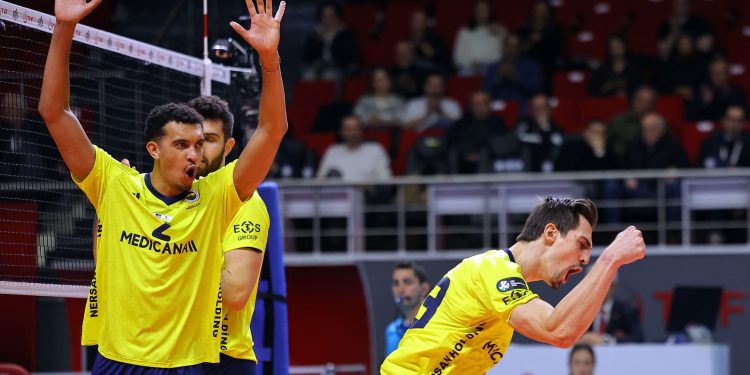 Fenerbahçe Medicana 0-3 Bursa BBSK