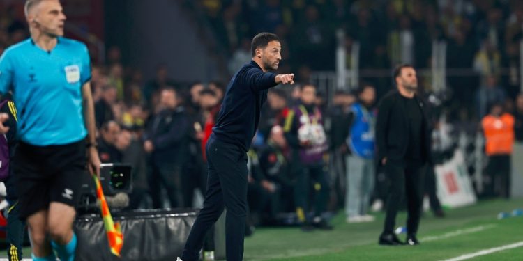 Fenerbahçe Teknik Direktörü Domenico Tedesco