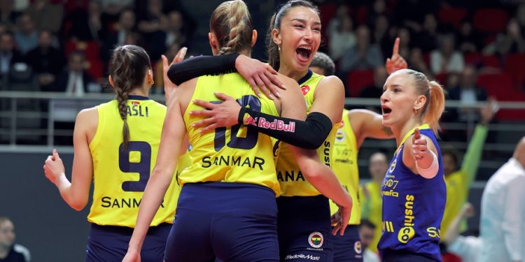 Fenerbahçe Kadın Voleybol Takımı