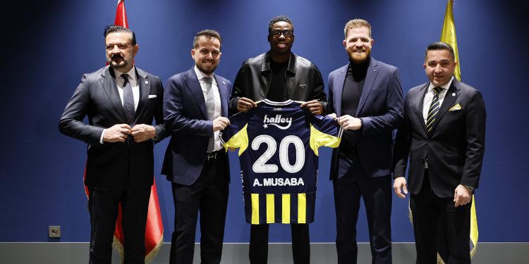 Anthony Musaba Fenerbahçe’de