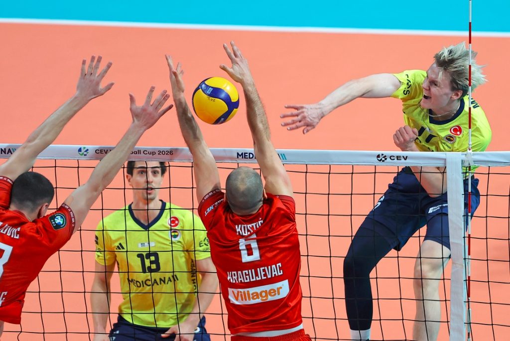 Fenerbahçe Medicana - Radnički Kragujevac