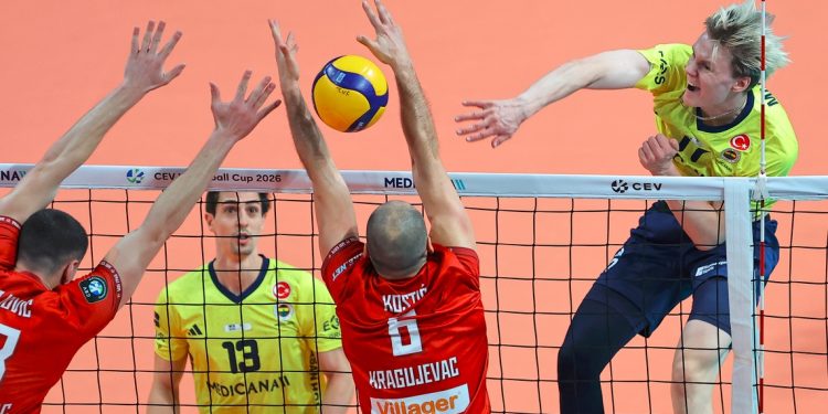 Fenerbahçe Medicana - Radnički Kragujevac