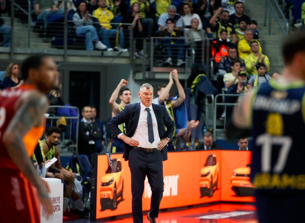 Fenerbahçe Erkek Basketbol Takımı Başantrenörü Sarunas Jasikevicius