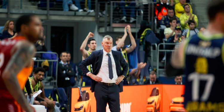 Fenerbahçe Erkek Basketbol Takımı Başantrenörü Sarunas Jasikevicius