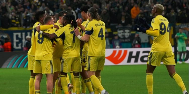 Fenerbahçe Futbol Takımı