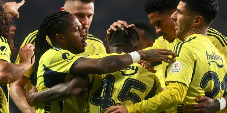 Fenerbahçe Futbol Takımı