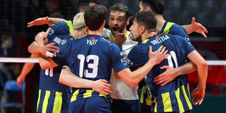 Fenerbahçe Erkek Voleyboal Takımı