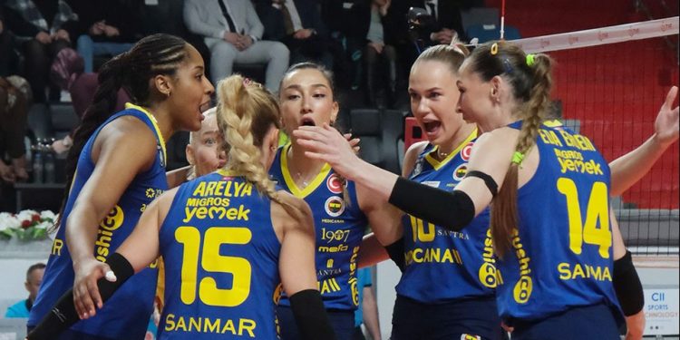 Fenerbahçe Kadın Voleybol Takımı