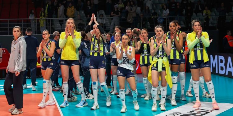 Fenerbahçe Kadın Voleybol Takımı
